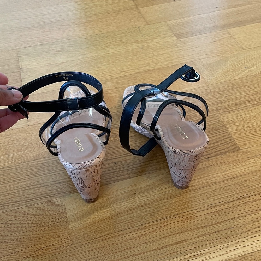 Sandals - Picture 3 of 7